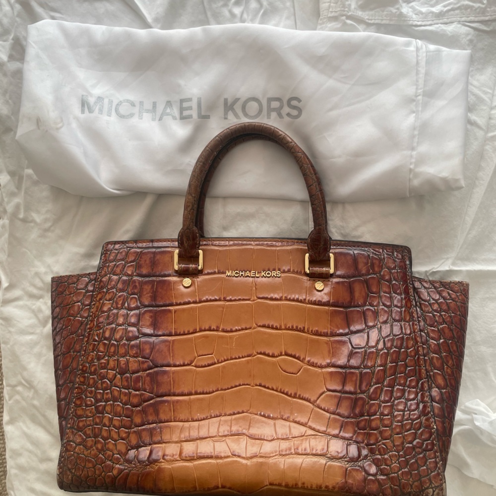 Michael Koran bag brown imitation crocodile. - Picture 1 of 3